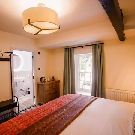 Royal Oak Hotel