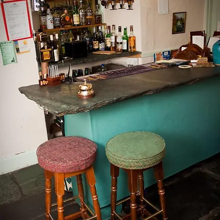 Royal Oak Hotel